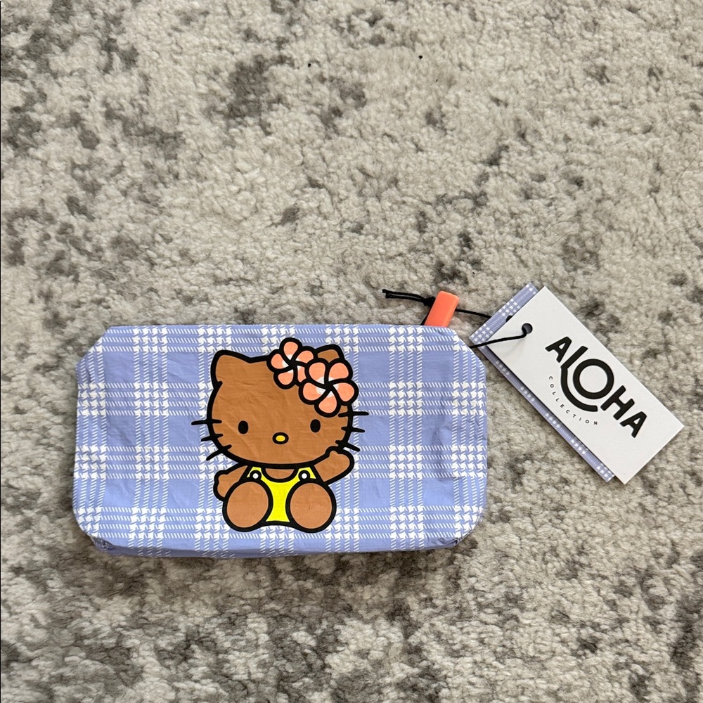 Aloha Collection Hello Kitty Palaka Mini Pouch NWT